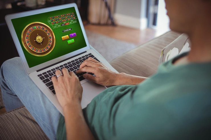 Kartu strategi Callbreak dengan catatan aman